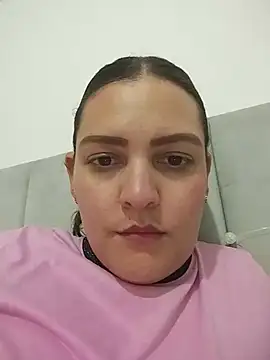 Mia Hampton online show from June 25, 11:39 pm