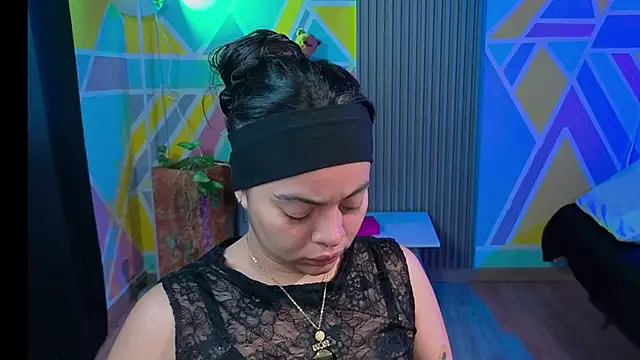 Snapshot of Cuttiealice chatting on September 30, 12:33 pm Cuttiealice online show from September 30, 12:33 pm