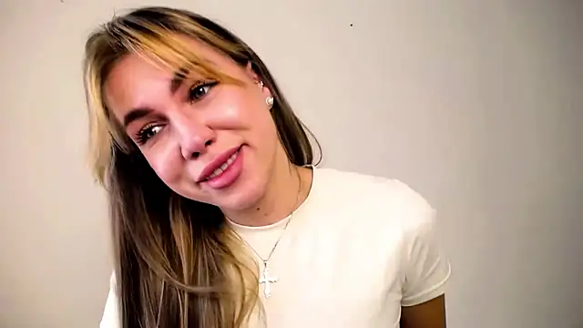 Sport Tall Doll online show from April 28, 8:18 am