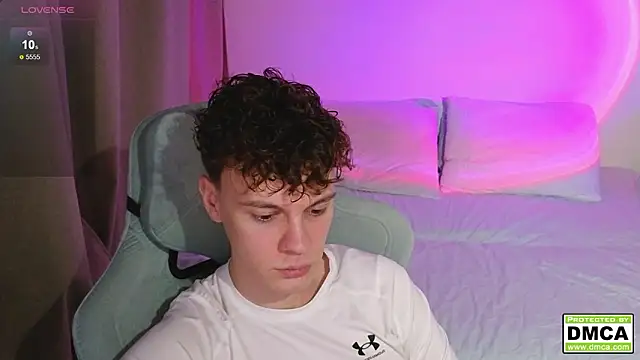 cute thomas online show from January 16, 3:19 pm