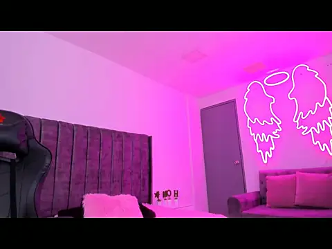 Snapshot of xiomara__cortes chatting on October 17, 8:34 pm xiomara  cortes online show from October 17, 8:34 pm