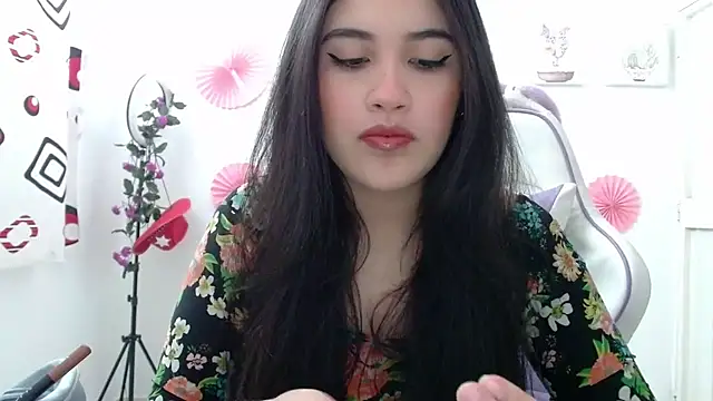 InocentHeaven1 online show from October 23, 1:06 pm