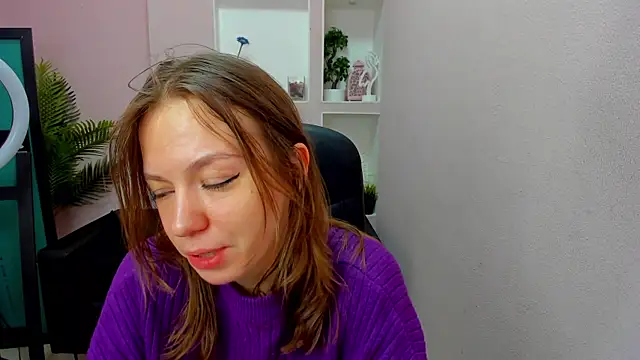 Persephoni online show from January 9, 5:34 am