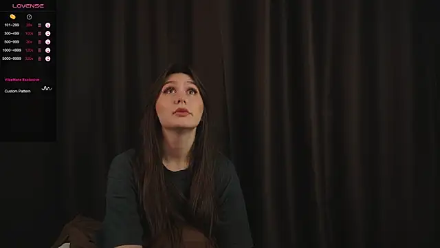 itssophiie online show from November 23, 8:32 pm