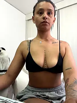 Gia  Paige online show from October 22, 8:25 pm