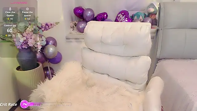 Snapshot of yoyoyo_99 chatting on October 21, 4:27 am yoyoyo 99 online show from October 21, 4:27 am