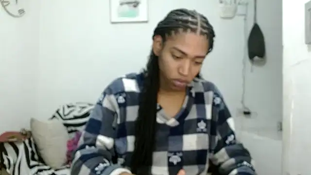 angelamarie1 online show from March 25, 11:57 am