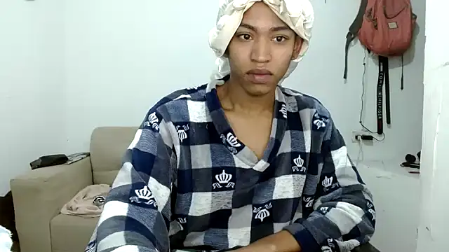 angelamarie1 online show from December 4, 1:24 pm