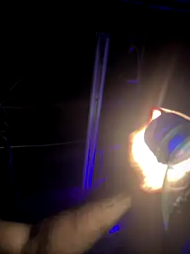 versetopcouple online show from October 3, 8:08 am