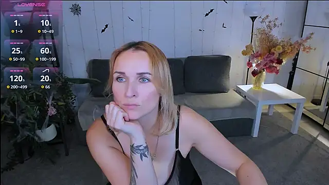 Karinella x online show from October 26, 9:32 pm