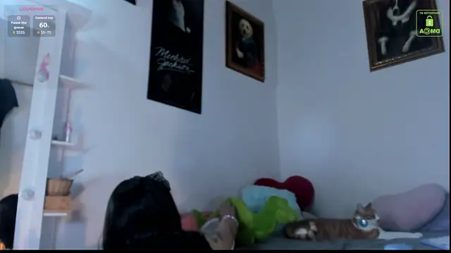 Snapshot of miaa-lee chatting on October 31, 8:02 pm miaa-lee online show from October 31, 8:02 pm