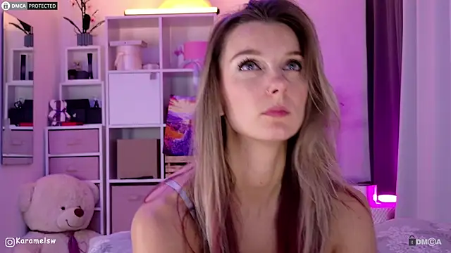 Karamelsw  online show from October 12, 9:39 pm