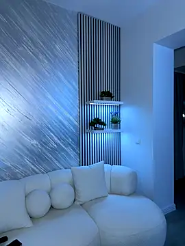 Snapshot of KirstieVegas chatting on October 31, 4:22 pm KirstieVegas online show from October 31, 4:22 pm