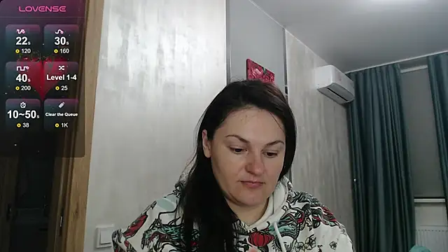 Stacy Davice online show from October 6, 8:57 pm