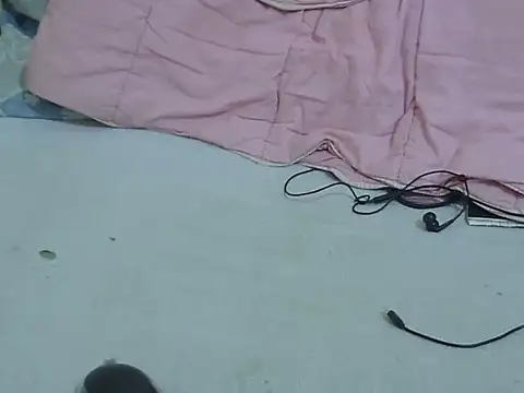 Snapshot of bellarincandy chatting on October 1, 1:16 pm bellarincandy online show from October 1, 1:16 pm