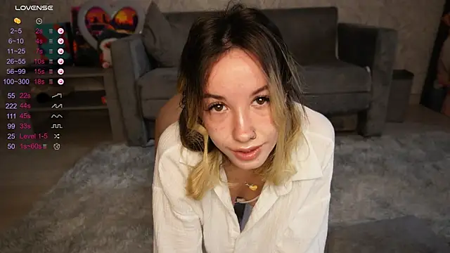 EmelyBenz online show from September 21, 3:38 am