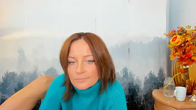 Snapshot of ViciousSiren chatting on October 6, 7:25 am ViciousSiren online show from October 6, 7:25 am