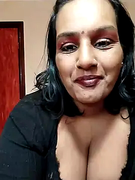 Snapshot of Foxybaby420 chatting on October 3, 7:24 am Foxybaby420 online show from October 3, 7:24 am