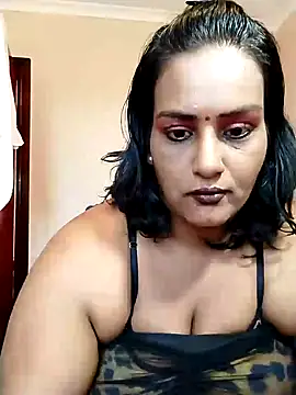 Snapshot of Foxybaby420 chatting on October 31, 7:23 am Foxybaby420 online show from October 31, 7:23 am