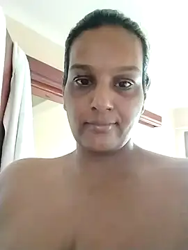 Snapshot of Foxybaby420 chatting on October 30, 7:22 am Foxybaby420 online show from October 30, 7:22 am