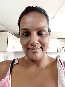 Snapshot of Foxybaby420 chatting on October 20, 9:12 am Foxybaby420 online show from October 20, 9:12 am