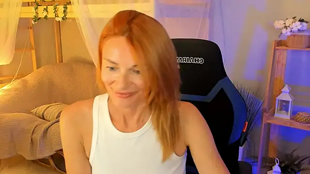 MistyBarnes online show from September 25, 4:17 pm