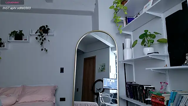 Nikol-JE online show from September 19, 9:36 pm