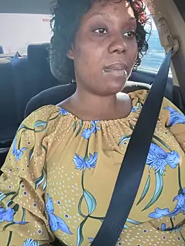 Snapshot of Topgyal____ chatting on October 20, 2:20 pm Topgyal online show from October 20, 2:20 pm