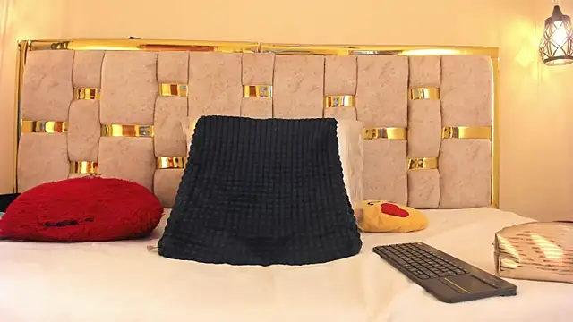 ttata 3 online show from September 27, 9:33 pm