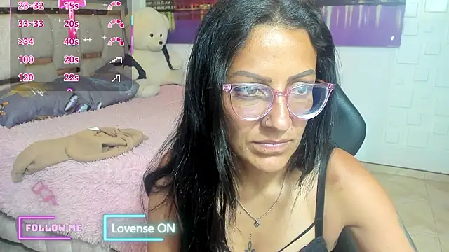 alma blue online show from March 18, 10:26 pm