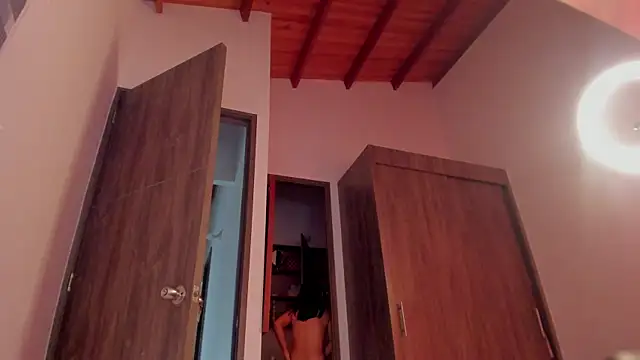 amyharlow 1 online show from October 18, 9:38 pm