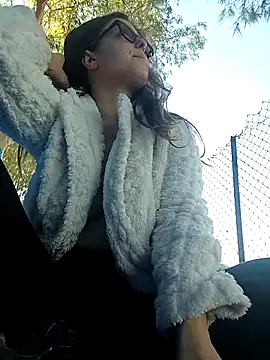 dolcehelena993 online show from November 6, 1:50 pm