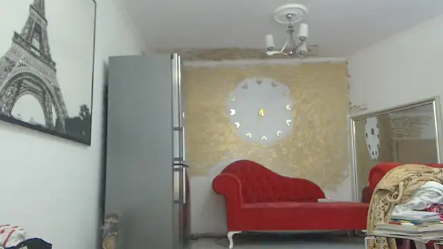 AnnaBellaLuckyXOXO online show from November 5, 12:32 pm