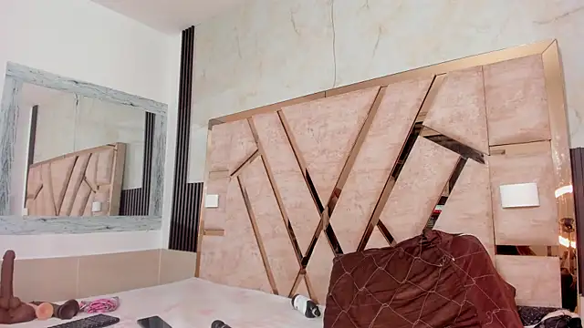 Snapshot of anny_run69 chatting on September 27, 12:12 pm anny run69 online show from September 27, 12:12 pm