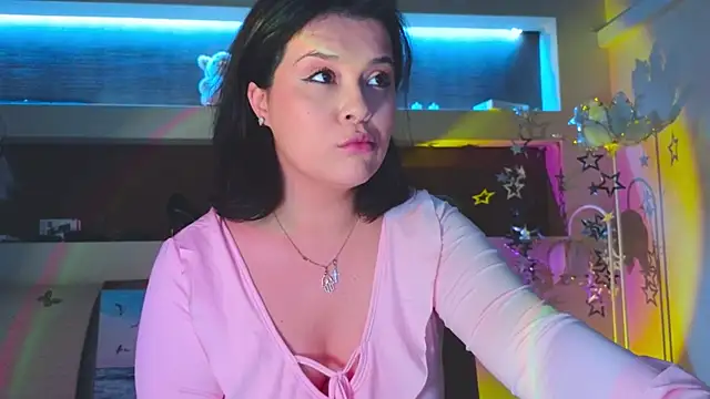 Snapshot of Malika_uAngel chatting on September 19, 2:43 am Malika uAngel online show from September 19, 2:43 am