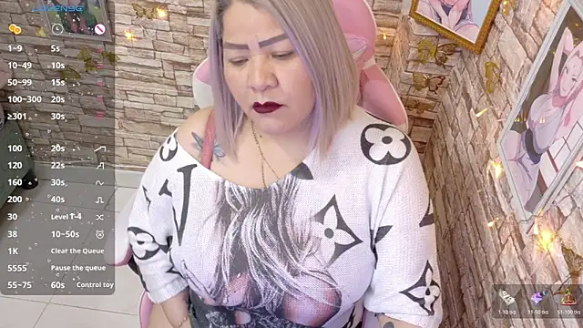 Dalessa Bigtits online show from February 25, 3:27 am