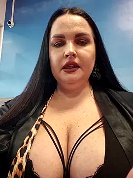 GeorgiaLerox online show from March 30, 1:33 pm