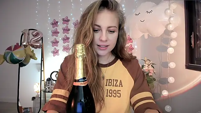 ImKeira online show from June 17, 8:43 pm