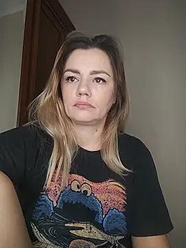 KrissSexi online show from December 3, 6:38 am