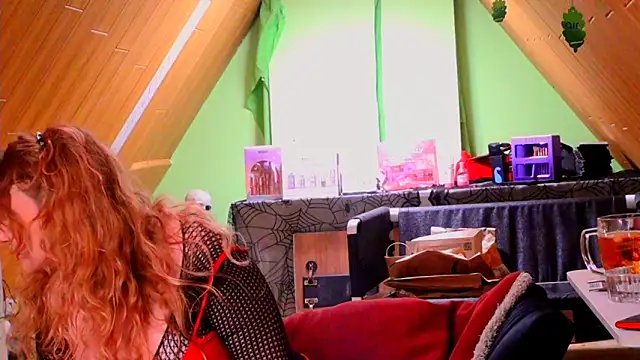 xNaughtyNatali online show from September 21, 12:20 am