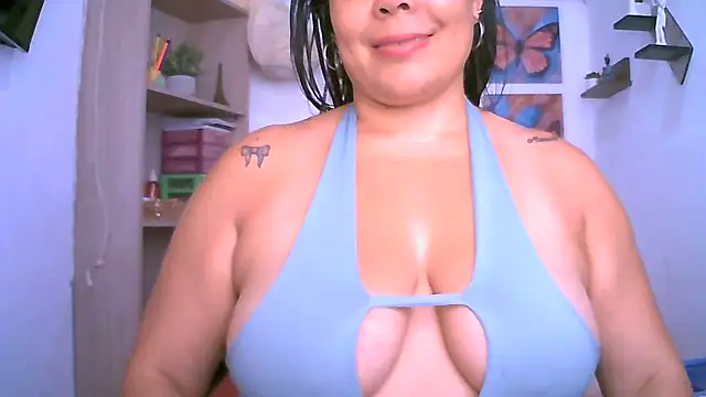 ChiaraFioree online show from November 6, 9:10 pm