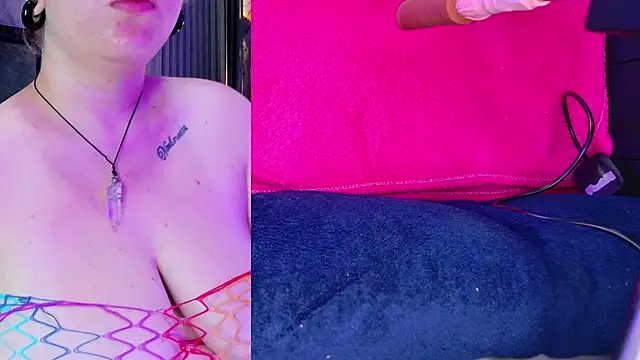 Snapshot of NathaxaLeans chatting on October 13, 11:35 am NathaxaLeans online show from October 13, 11:35 am