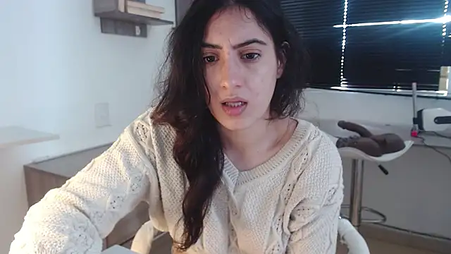 MIYESSI online show from September 19, 3:00 pm