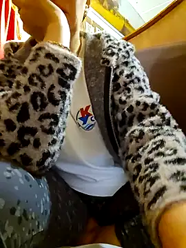 Snapshot of LybovNTV chatting on September 20, 10:08 pm LybovNTV online show from September 20, 10:08 pm