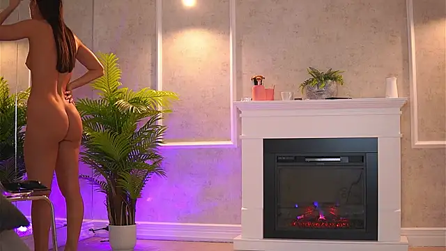 Abbela White online show from October 8, 6:07 am