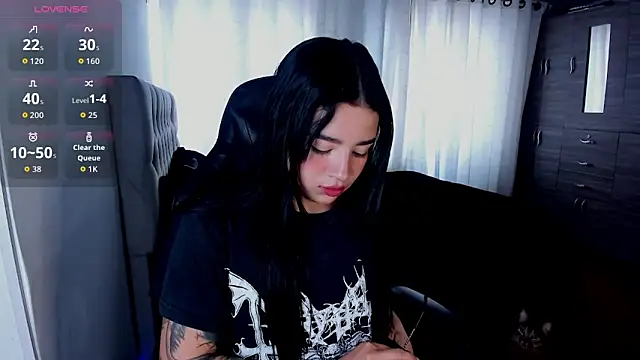 aliice walker  online show from December 19, 4:54 pm