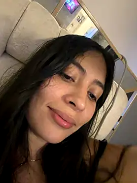 Snapshot of Sophie__Foxxx chatting on October 29, 12:26 am Sophie  Foxxx online show from October 29, 12:26 am