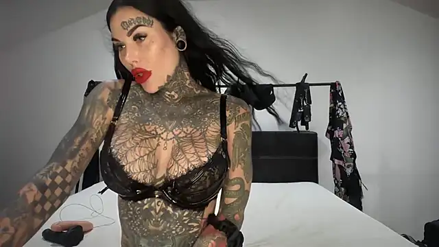 claudiacvc95 online show from September 29, 6:40 am