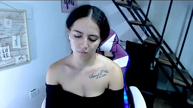 Snapshot of samantha_baby_ chatting on September 26, 8:50 pm samantha baby online show from September 26, 8:50 pm