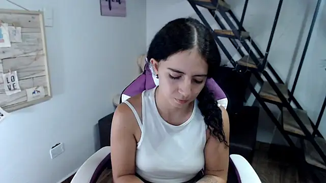 Snapshot of samantha_baby_ chatting on October 29, 8:00 pm samantha baby online show from October 29, 8:00 pm